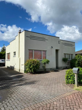 Central City Art Deco 2 bedroom House